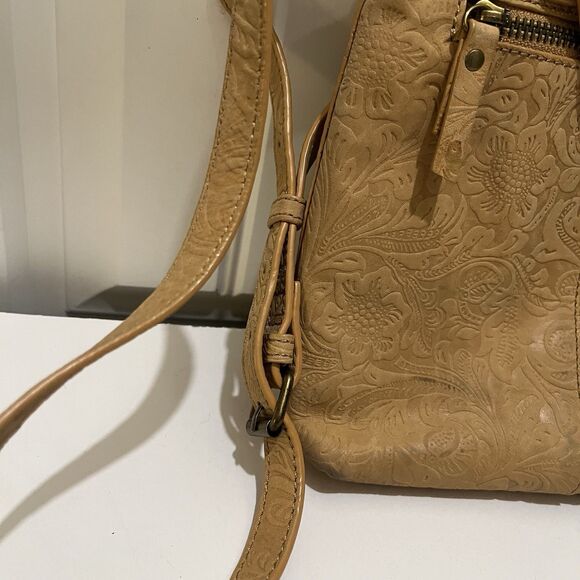 Steven By Steve Madden Embossed Floral Tan Leather Crossbody Bag Western Boho - Picture 3 of 13